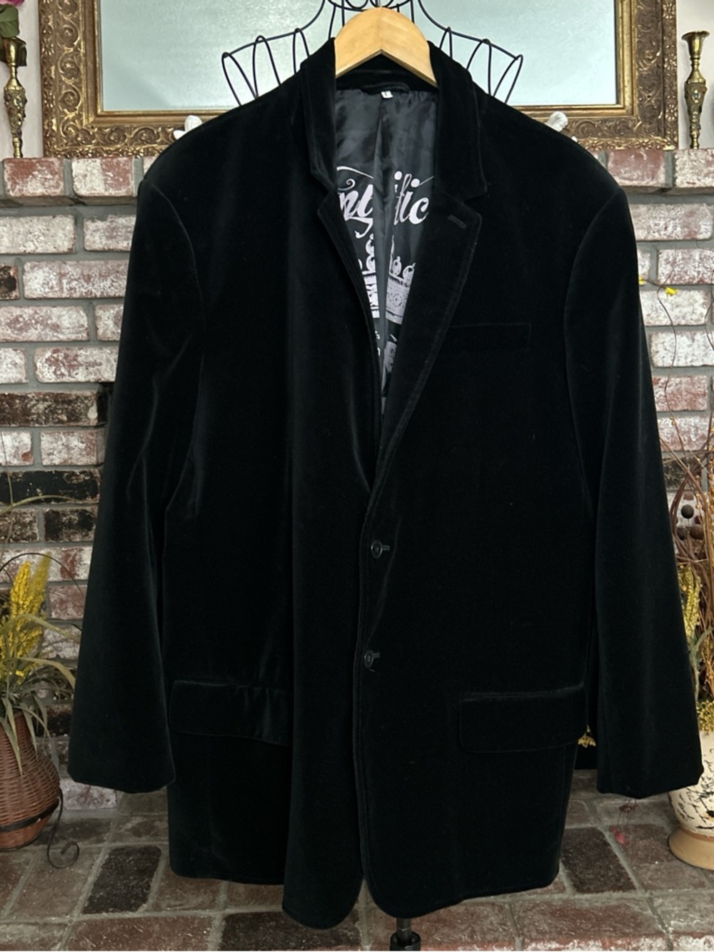 Juicy Couture Men’s Black Velvet Blazer Jacket Sz 46